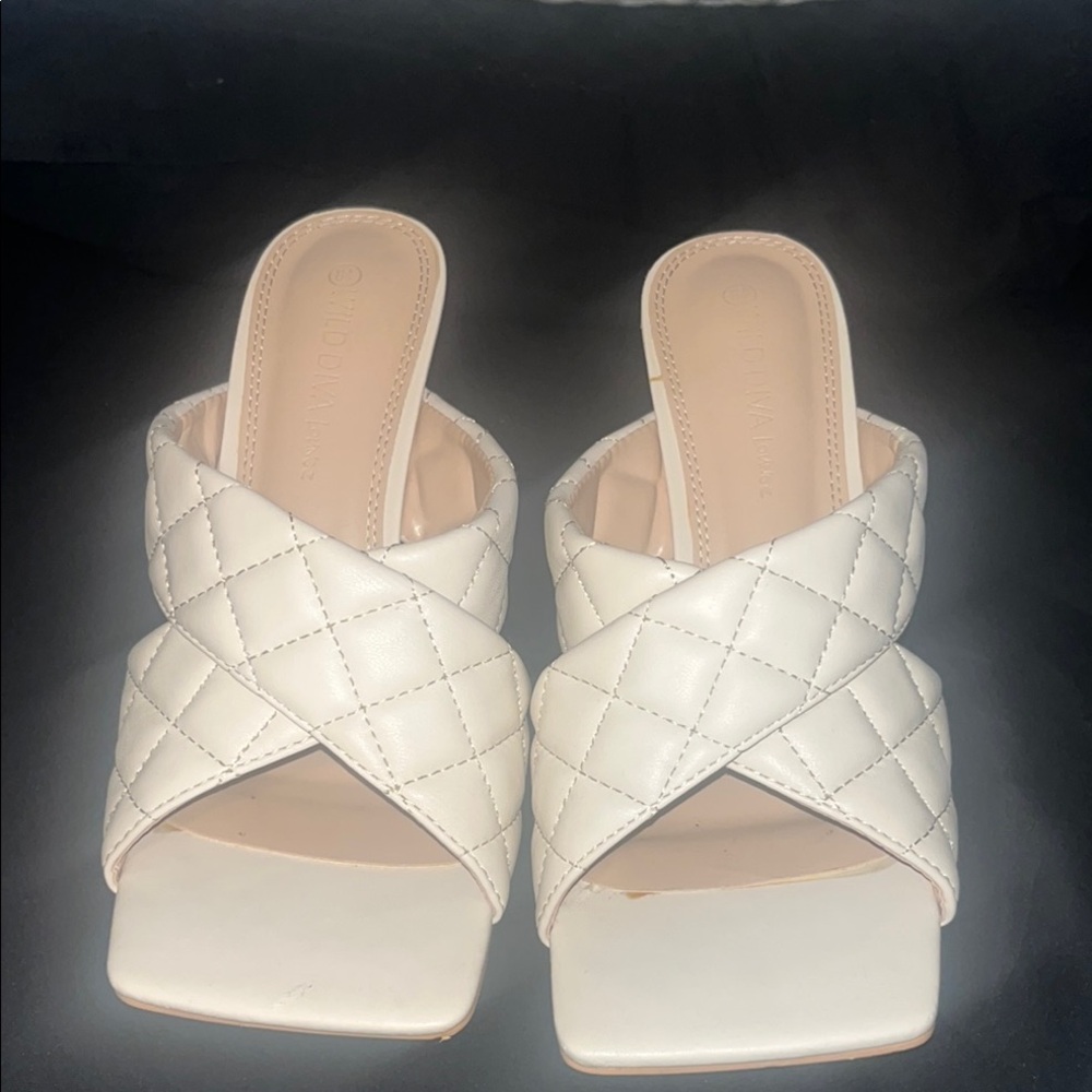 Nude colored Quilted Women's heeled Sandals